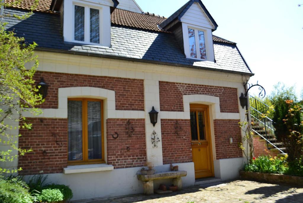 Coq Hotel Montreuil  Eksteriør billede
