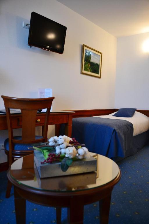 Coq Hotel Montreuil  Eksteriør billede